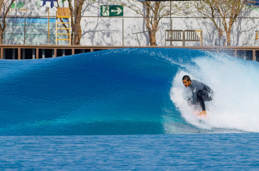 Perfect Swell Surf Pool